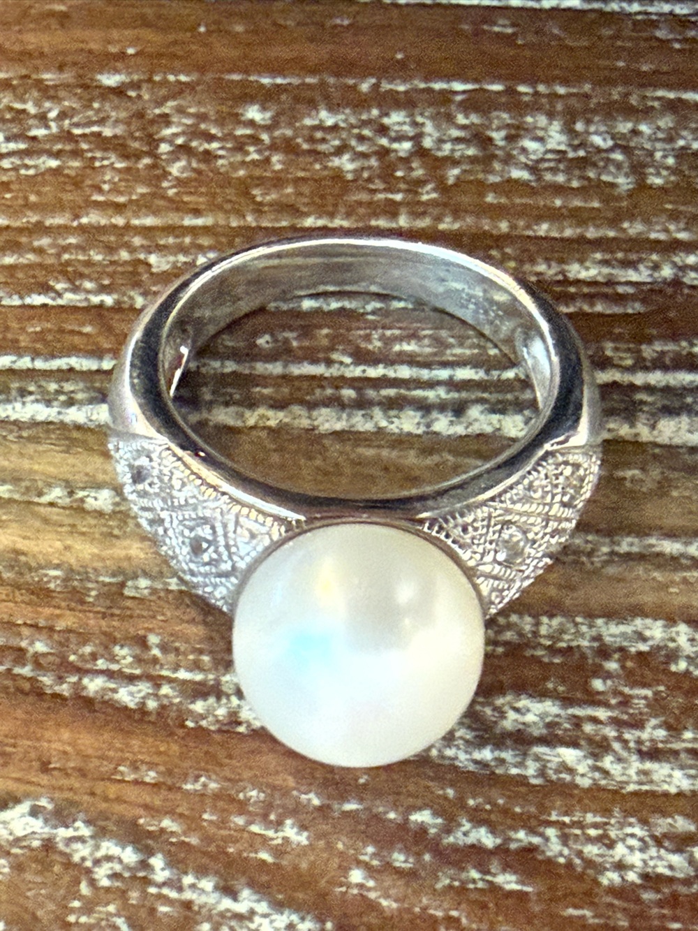 Sterling Silver Pearl Cocktail Ring - White Pearl